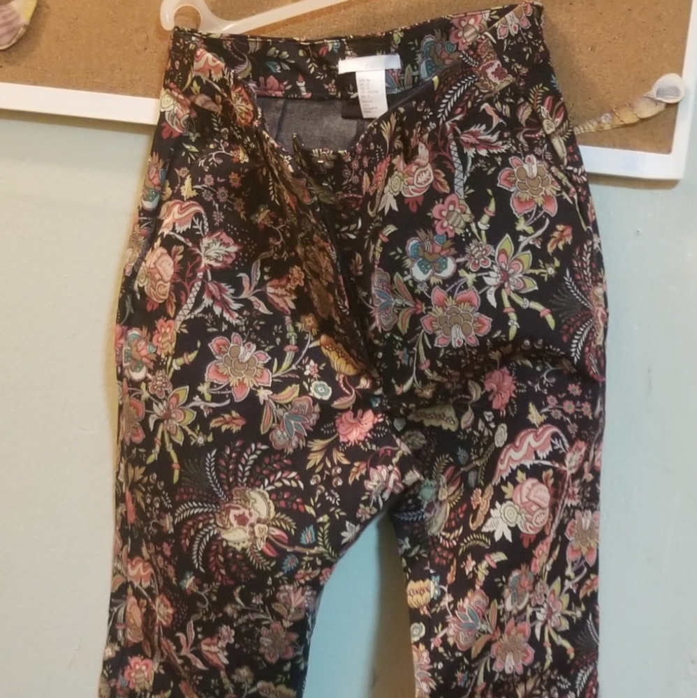 Dressy slacks cool print